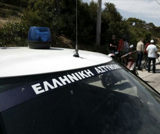 Άγιος Δημήτριος: Περαστικοί συνέλαβαν τον ληστή των βενζινάδικων και τον παρέδωσαν στους αστυνομικούς!