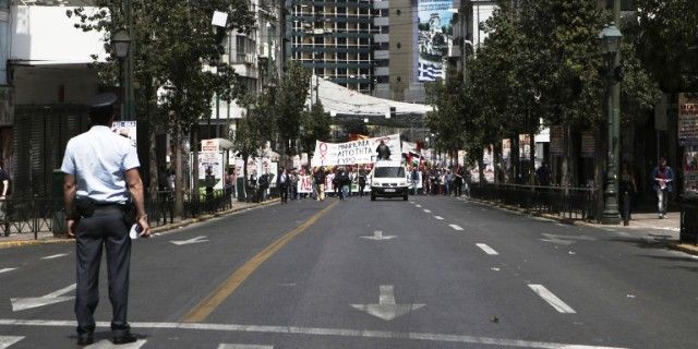 Πρωτομαγιά: Σε κλοιό κινητοποιήσεων, την Τετάρτη, Αθήνα και Θεσσαλονίκη - Ποιοι δρόμοι θα κλείσουν 