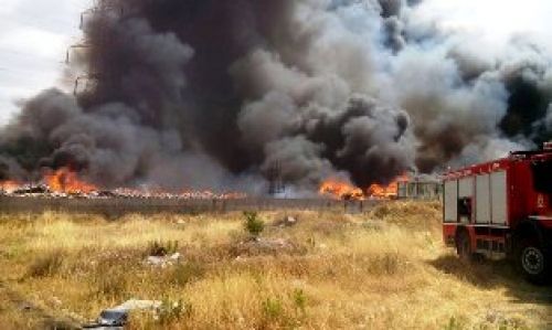 Υπουργείο Υγείας: Έκτακτα μέτρα για το τοξικό νέφος που έπνιξε όλη την Αττική