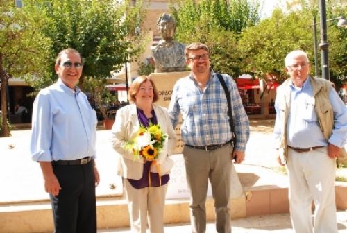 Επίσκεψη της βραβευμένης με Νόμπελ Ειρήνης,  Μέιριντ Μαγκουάιρ, στον Βύρωνα