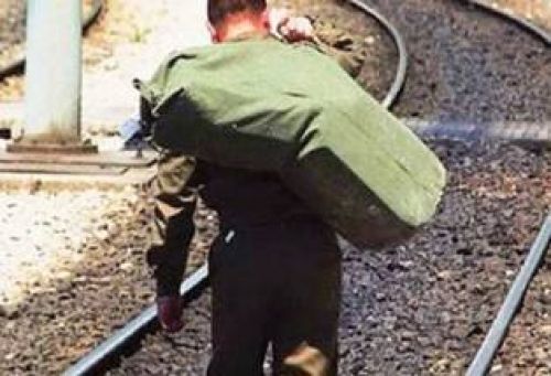 Κραυγή Αγωνίας από Μητέρα Φαντάρου