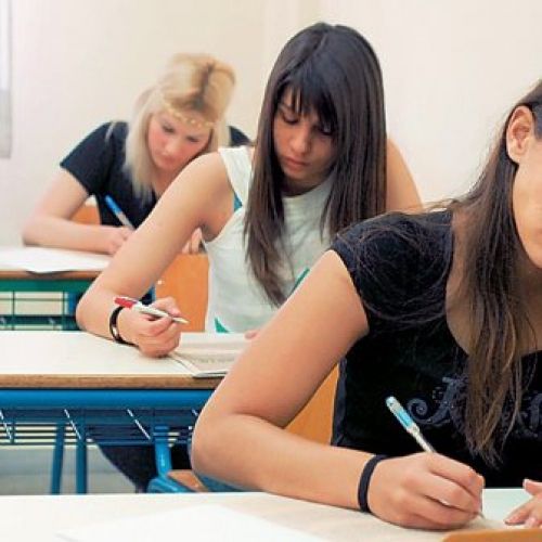 Τα πάνω ? κάτω για τους μαθητές που θα λάβουν φέτος μέρος στις πανελλαδικές εξετάσεις