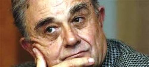 τον αποχαιρετούμε με θλίψη
