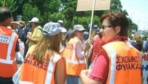Η πρώτη απόφαση ασφαλιστικών μέτρων που δικαιώνει σχολικούς φύλακες