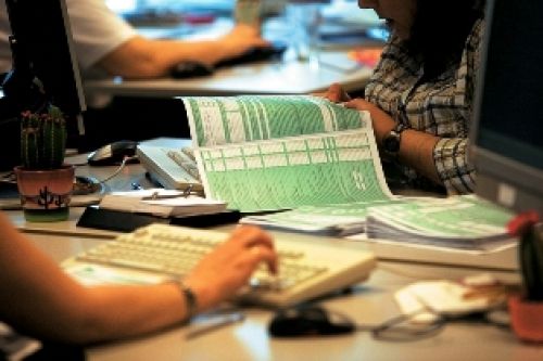 Εξ'ολοκλήρου θα μετρούν οι αποδείξεις από σούπερ μάρκετ-βενζινάδικα