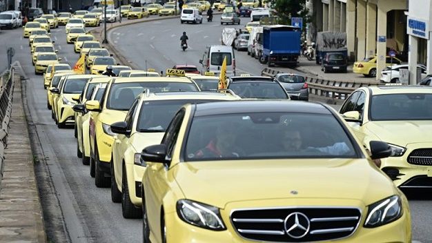 Ανακοινώθηκε νέα 48ωρη πανελλαδική απεργία στα ταξί