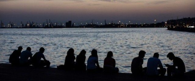 Η προβληματική νέα γενιά. Της Μαριαλένας Γκογκίδη