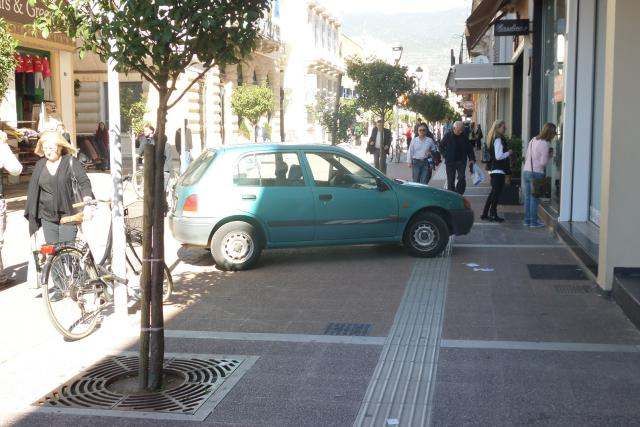 Μια χώρα χοιροστάσιο (ΜΑΝΟΣ ΒΟΥΛΑΡΙΝΟΣ)