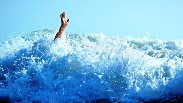 Πνίγηκε 40χρονη στην παραλία της Βούλας