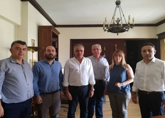 Συνάντηση Πανελλήνιου Δικτύου Συμπαραστατών με τον Υπουργό Εσωτερικών κ. Σκουρλέτη