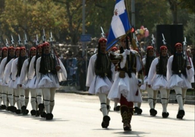 Δεν θα πραγματοποιηθούν οι παρελάσεις της 28ης Οκτωβρίου