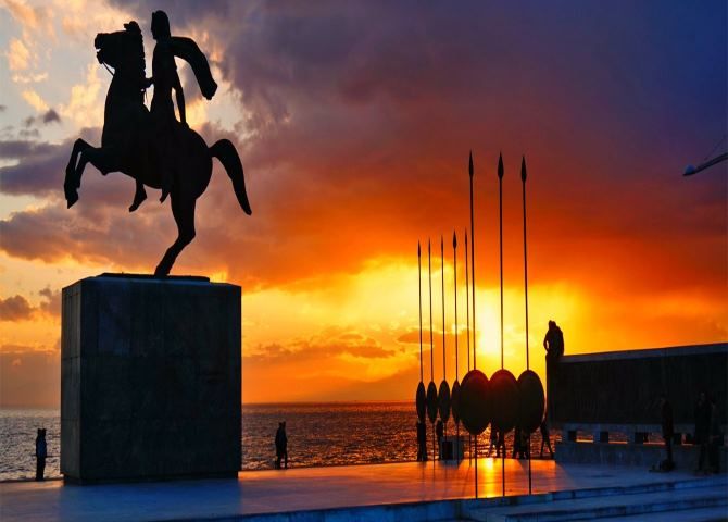 Για πόσο ακόμα θα δικαιολογούμε την παράβλεψη της ιστορικής πραγματικότητας. (Σακκάς Ιωάννης)
