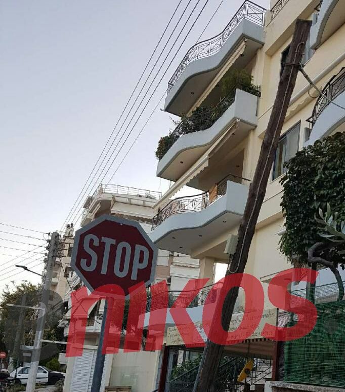 Κολόνα στην Ηλιούπολη γέρνει σαν τον... Πύργο της Πίζας 