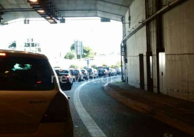 Συμβαίνει τώρα: Έκλεισε η έξοδος προς Λαμία στην Αττική οδό... Ουρές χιλιομέτρων