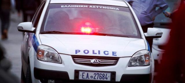 Μυστήριο με τη σύλληψη 53χρονου στη Βάρκιζα - Κατείχε κλεμμένη ταυτότητα 