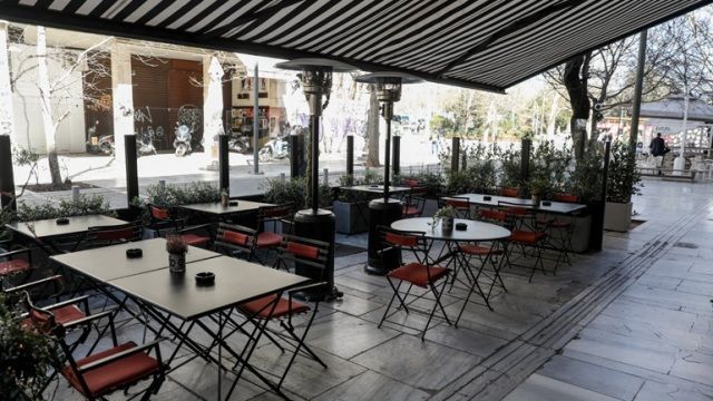 Ποια καταστήματα παραμένουν ανοιχτά και ποια κλείνουν λόγω κορωνοϊού