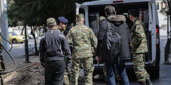 Ελλάς το μεγαλείο σου: Της ΔΕΗ ήταν η «οβίδα» στο Σύνταγμα 