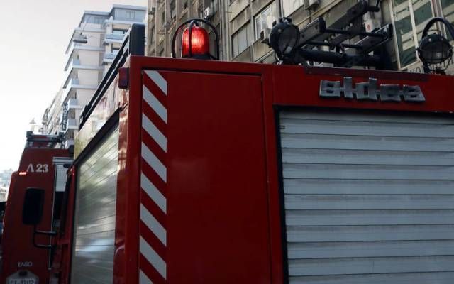 Πυρκαγιά σε κατάστημα στο Χαλάνδρι 