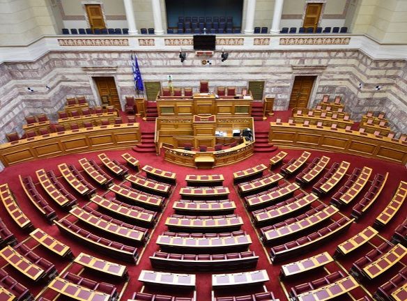 Σε μίνι ανασχηματισμό προχώρησε ο πρωθυπουργός