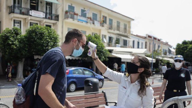 Κορωνοϊός: Ποια μέτρα τίθενται σε ισχύ από τη Δευτέρα 17 Αυγούστου