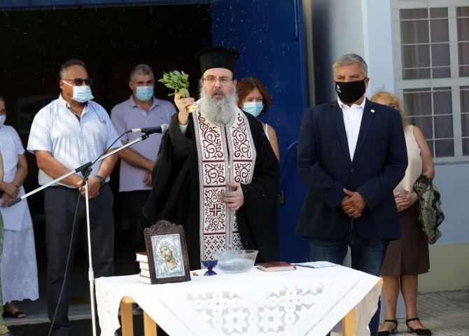 Στον Αγιασμό του 2ου Γυμνασίου Αλίμου και της Λεοντείου Σχολής στην Αθήνα, παρέστη ο Περιφερειάρχης Αττικής Γ. Πατούλης 