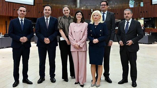 Προστασία των ανηλίκων από τον εθισμό στο διαδίκτυο – Η Ευρώπη καθιερώνει ''mini wallet'' με δυνατότητα επιβεβαίωσης της ηλικίας