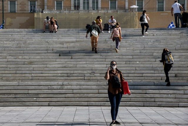 Κάτι δεν πάει καλά με εμάς... (του Γιώργου Τζεδάκι)