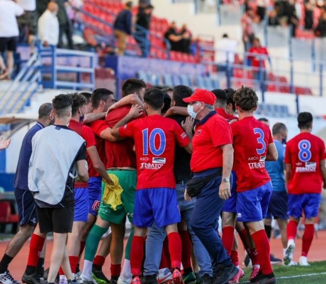 Κρούσματα στον Πανιώνιο και αναβολή του παιχνιδιού με το Μοσχάτο! 