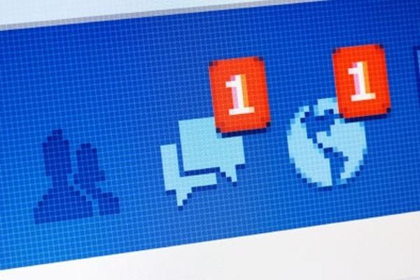Τεράστια προσοχή: Κυκλοφορεί νέος ιός στο facebook, δείτε τι κάνει!
