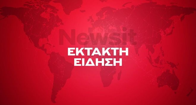 Αυτοκίνητο έπεσε στον γκρεμό στα Λιμανάκια Βουλιαγμένης:  Απεγκλωβίστηκαν δύο ηλικιωμένοι