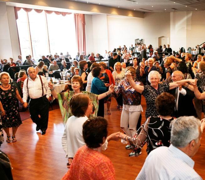 Συντάξεις Απριλίου: Αυτές είναι οι ημερομηνίες πληρωμών - Πότε μπαίνουν αναδρομικά και επίδομα προσωπικής διαφοράς