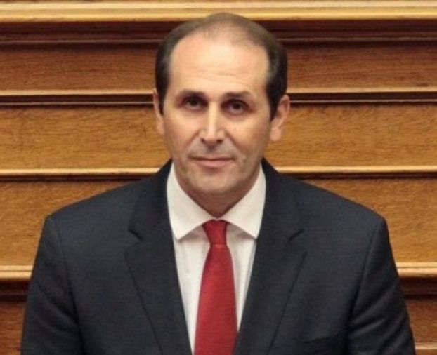 Πέθανε ο Απόστολος Βεσυρόπουλος -  Υπέστη ανακοπή καρδιάς σε ηλικία 59 ετών