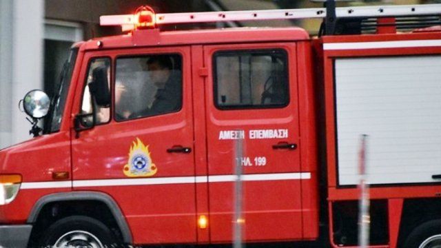 Πυρκαγιά σε φορτηγό στον Βύρωνα