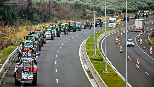 Τα έκτακτα μέτρα της Τροχαίας για την κάθοδο των τρακτέρ στην Αθήνα - Οι δρόμοι που θα κλείσουν, δείτε χάρτη.