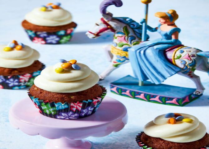 Η συνταγή της ημέρας: ''Cupcakes της Σταχτοπούτας με κολοκύθα, μπαχαρικά και κρέμα τυριού''