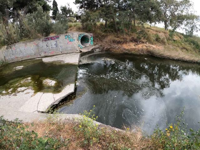 Μήνυση από τον δήμαρχο Αλίμου για περιβαλλοντολογική καταστροφή.