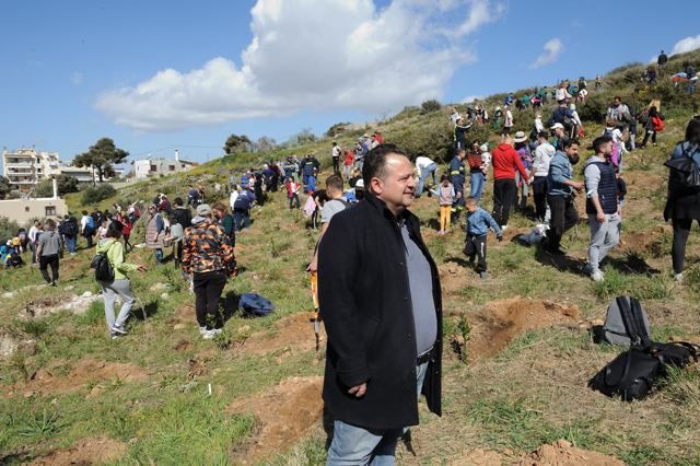 ΔΗΜΟΣ ΗΛΙΟΥΠΟΛΗΣ: ''ΣΥΝΕΡΓΑΖΟΜΑΣΤΕ ΚΑΙ ΑΝΑΔΑΣΩΝΟΥΜΕ ΤΟΝ ΥΜΗΤΤΟ ΜΑΣ''