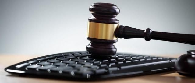 Προσβολή προσωπικότητας από σχόλια και αναρτήσεις σε ομάδα στο Facebook και ευθύνη διαχειριστών (Τρ.Εφ.Θεσ. 2116/2020)