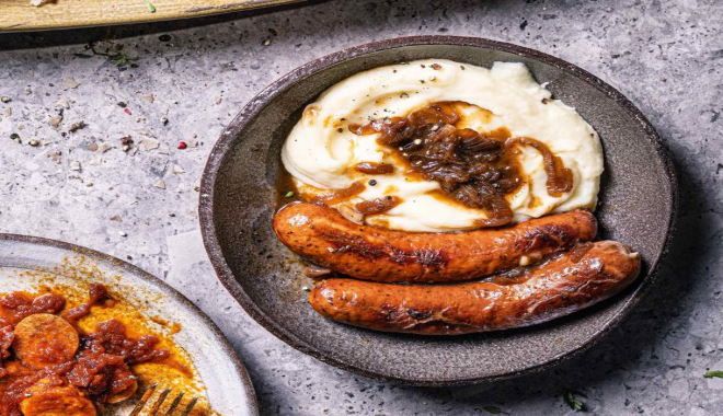 Η συνταγή της ημέρας,Τετάρτη 25 Φεβρουαρίου 2026: ''Λουκάνικα με μπίρα και καραμελωμένα κρεμμύδια''