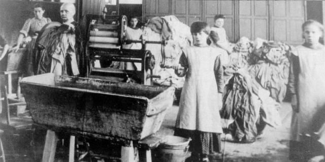 Τζόνι Μίτσελ – The Magdalene Laundries (Τραγούδια βασισμένα σε τραγικές αληθινές ιστορίες) - 01.11.2020