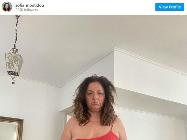 Η Σοφία Μουτίδου δίνει ''γροθιά'' στο body shaming - Δείτε πώς.... ξύπνησε σήμερα - Αναρωτιέται αν πρέπει να ''σπάσει τον καθρέφτη''