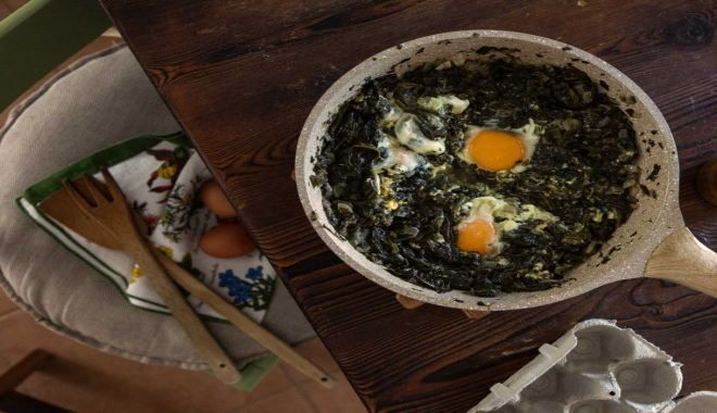 Η συνταγή της ημέρας, Σάββατο 10 Ιανουαρίου 2026: ''Πηλιορείτικα χόρτα με αυγά''