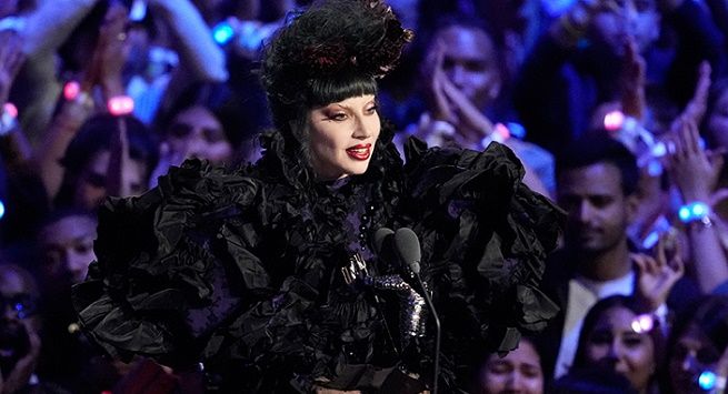 Η Lady Gaga αναδείχθηκε η απόλυτη νικήτρια των MTV VMAs 2025 με τέσσερα βραβεία