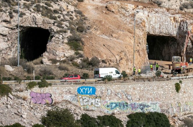 Παραδίδονται στην κυκλοφορία τα δύο ρεύματα στις Τρύπες Καραμανλή