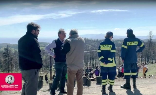 Ο Δήμαρχος Βύρωνα στη δράση αναδάσωσης στους Παππάδες Ευβοίας