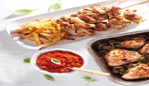 Η συνταγή της ημέρας, Κυριακή 6 Σεπτεμβρίου 2026: ''Κοτοσουβλάκια με κρέμα πιπεριάς Φλωρίνης''