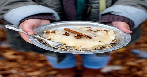 Η συνταγή της ημέρας, Τετάρτη 17 Δεκεμβρίου 2025: ''Τα σπάργανα του Χριστού - οι ηπειρώτικες σιροπιαστές κρέπες''