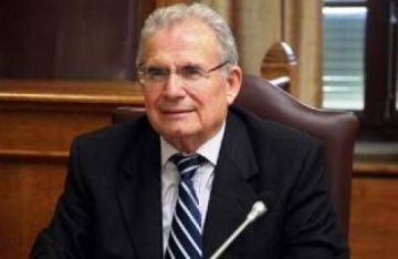 Και εσύ περιμένεις να αλλάξουν, αν δεν τους το δείξεις;