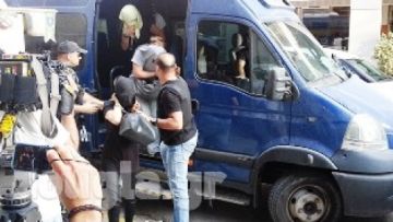 Δείξτε τους μία φορά.....