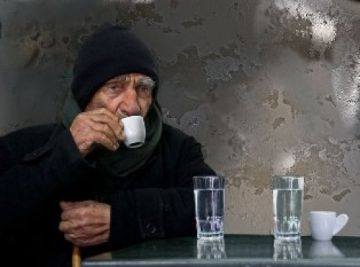 Για την υπεράσπιση των καφενείων